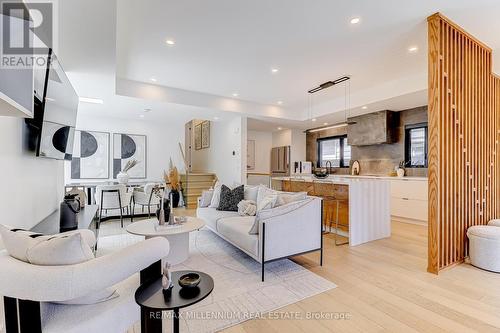 2498 Frankfield Road, Mississauga, ON - Indoor