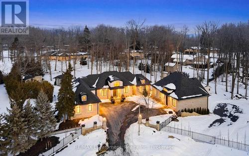3205 Highpoint Court, Burlington, ON - Outdoor With View