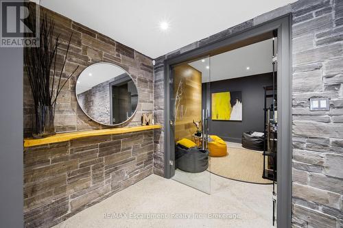 3205 Highpoint Court, Burlington, ON - Indoor Photo Showing Other Room