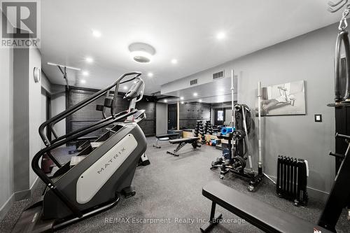 3205 Highpoint Court, Burlington, ON - Indoor Photo Showing Gym Room