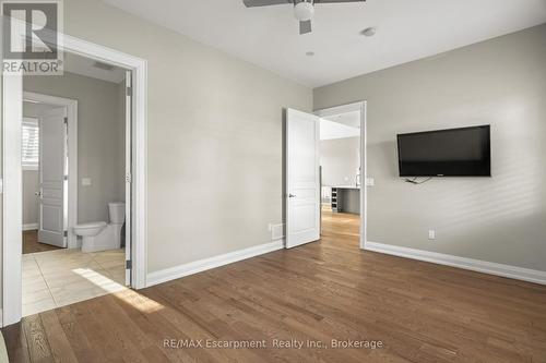3205 Highpoint Court, Burlington, ON - Indoor Photo Showing Other Room