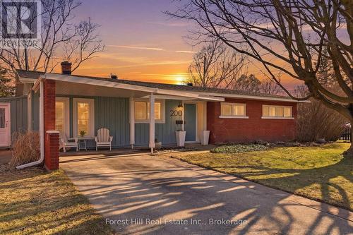 200 SECOND STREET  Collingwood, ON L9Y 1G1