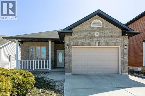 42 KERR Crescent  Ingersoll, ON N5C 4H1