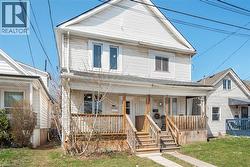 115 ROBINS Avenue  Hamilton, ON L8H 4N5
