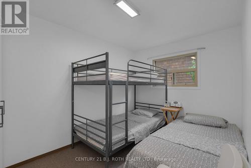 2026 Tiny Beaches Road S, Tiny, ON - Indoor Photo Showing Bedroom