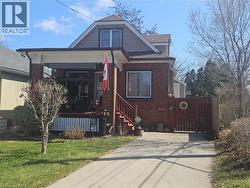 253 GROSVENOR Avenue S  Hamilton, ON L8M 3L8