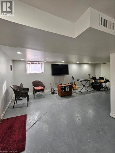 253 Grosvenor Avenue S, Hamilton, ON - Indoor Photo Showing Basement