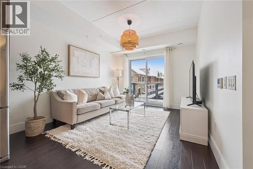15 Prince Albert Boulevard Unit# 309, Kitchener, ON - Indoor Photo Showing Living Room