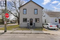 510 BRITANNIA Avenue  Hamilton, ON L8H 1Z6