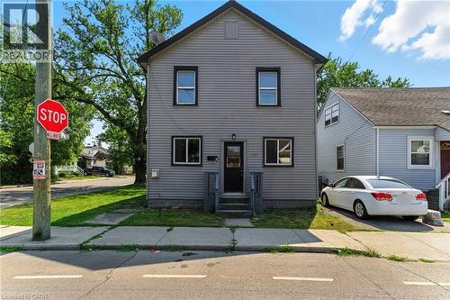 510 BRITANNIA Avenue  Hamilton, ON L8H 1Z6