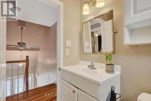 2586 Henley Street, Ottawa, ON - Indoor Photo Showing Bathroom