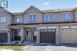 672 PEPPERVILLE CRESCENT E  Ottawa, ON K2M 0E4