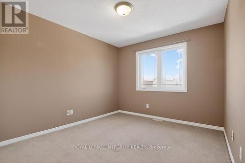 Bedroom 2 - 672 Pepperville Crescent E, Ottawa, ON - Indoor Photo Showing Other Room