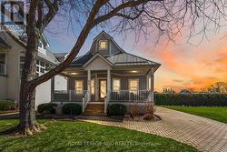 40 NEWPORT BEACH BOULEVARD  Fort Erie (Crystal Beach), ON L0S 1B0