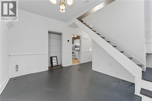 8 Tasker Street, St. Catharines, ON 