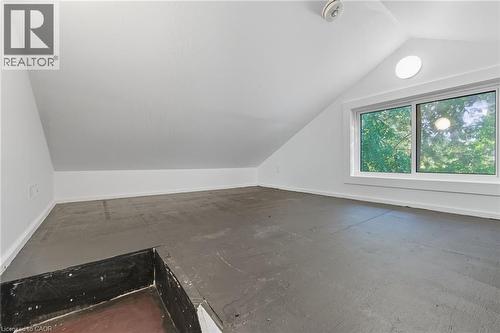 8 Tasker Street, St. Catharines, ON 