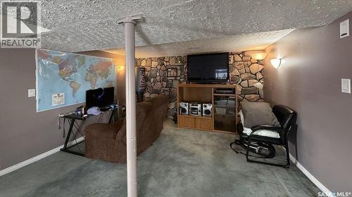 400 Hillcrest Avenue, Saskatchewan Beach, SK - Indoor