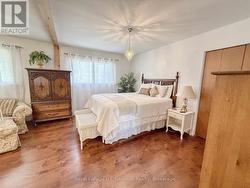 Primary Bedroom - 