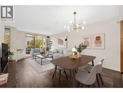 2389 SCOTIA STREET  Vancouver, BC V5T 0B2