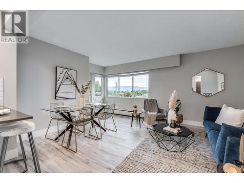 1923 Parker Street, Vancouver, BC - Indoor