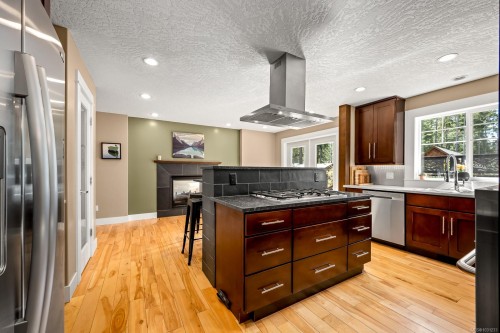 580 Brent Rd, Comox, BC 