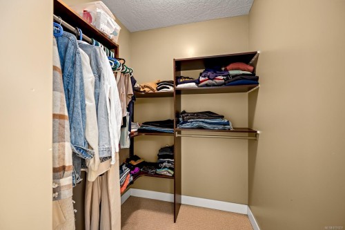 580 Brent Rd, Comox, BC 