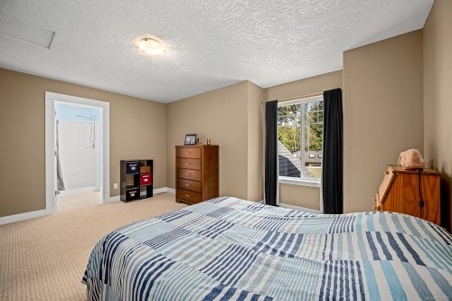 580 Brent Rd, Comox, BC 