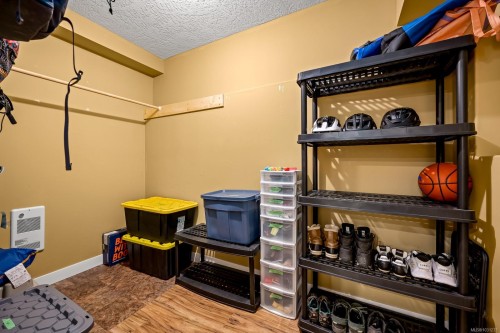 580 Brent Rd, Comox, BC 