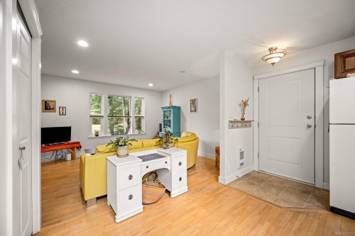 580 Brent Rd, Comox, BC 