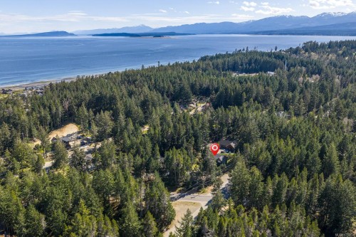 580 Brent Rd, Comox, BC 
