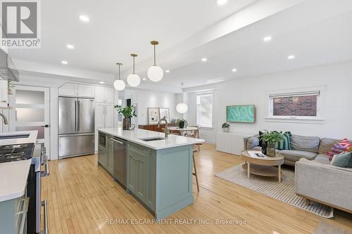 Main floor reno in 2018 - 73 Arkell Street, Hamilton, ON - Indoor Photo Showing Kitchen With Upgraded Kitchen