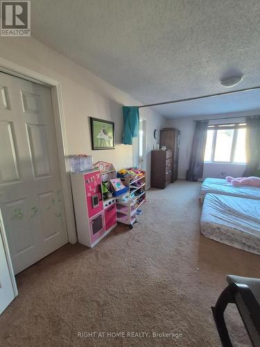 primary bedroom (3) - 85 Margrave Avenue, Ottawa, ON - Indoor Photo Showing Bedroom
