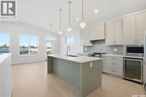 151 Nazarali Way, Saskatoon, SK - Indoor Photo Showing Kitchen With Upgraded Kitchen