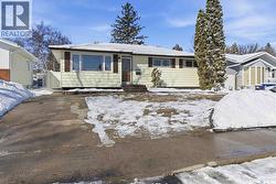 329 X AVENUE N  Saskatoon, SK S7L 5J6