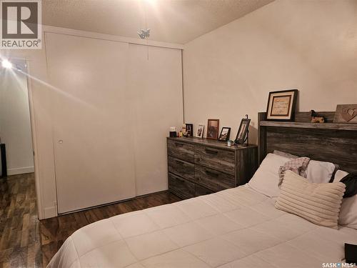 5 1292 Gordon Road, Moose Jaw, SK - Indoor Photo Showing Bedroom