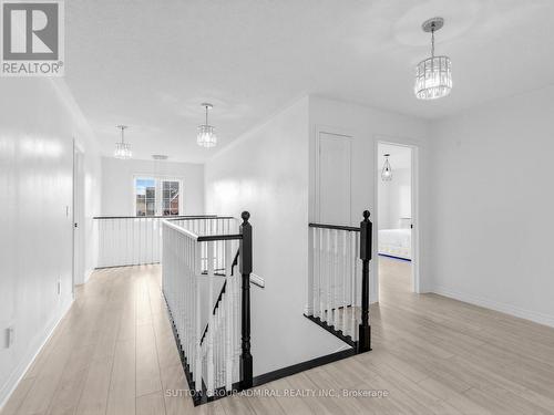 96 Mount Crescent, Essa, ON - Indoor Photo Showing Other Room