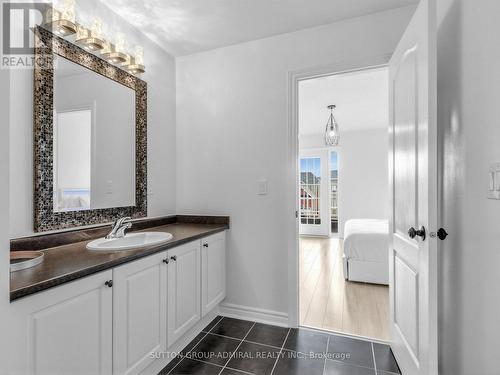 96 Mount Crescent, Essa, ON - Indoor Photo Showing Bathroom