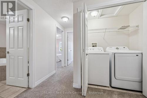 93 Washburn Drive, Guelph (Grange Road), ON - Indoor Photo Showing Laundry Room