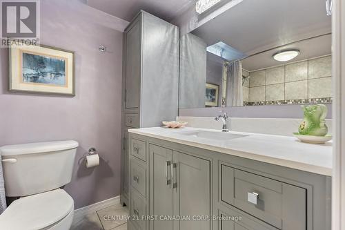21 - 19 Somerset Drive, Norfolk (Port Dover), ON - Indoor Photo Showing Bathroom