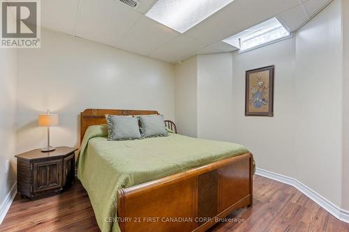 21 - 19 Somerset Drive, Norfolk (Port Dover), ON - Indoor Photo Showing Bedroom