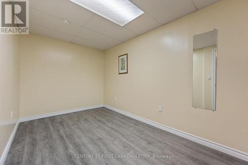 21 - 19 Somerset Drive, Norfolk (Port Dover), ON - Indoor Photo Showing Other Room