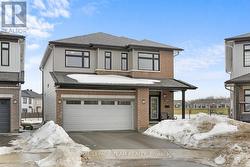 290 TURNBUCKLE CRESCENT  Ottawa, ON K2J 7B7