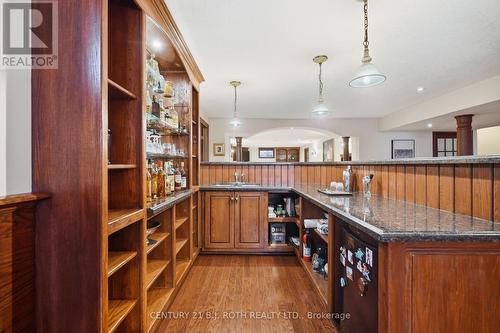 6 Lloyd Cook Drive E, Springwater, ON - Indoor