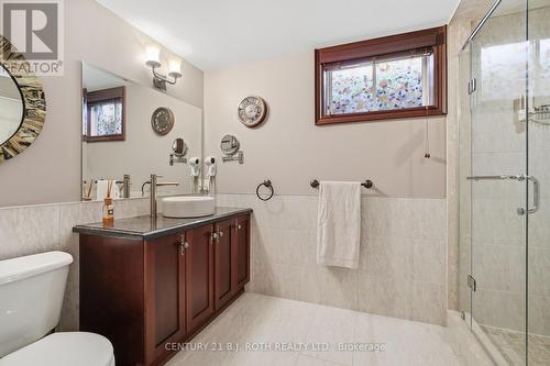 6 Lloyd Cook Drive E, Springwater, ON - Indoor Photo Showing Bathroom