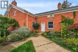 2432 SEBURN Road Fonthill, ON L0S 1E6