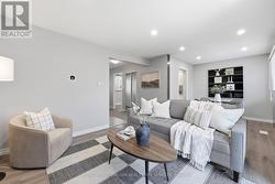 154 - 11 QUEENSLEA DRIVE  Hamilton, ON L8W 1T7