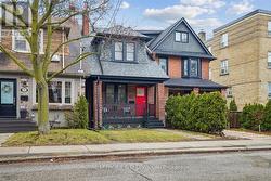159 RANLEIGH AVENUE Toronto, ON M4N 1X2