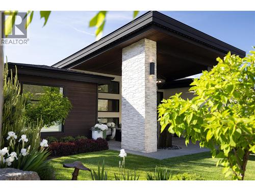 5650 The Edge Place Unit# 111, Kelowna, BC - Outdoor