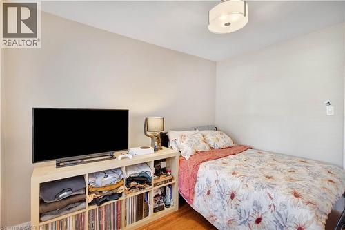 20 Barons Avenue S, Hamilton, ON - Indoor Photo Showing Bedroom