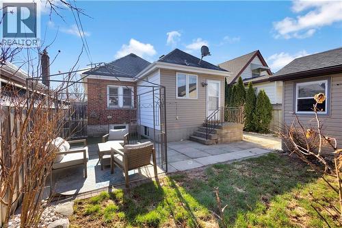 20 Barons Avenue S, Hamilton, ON - Outdoor